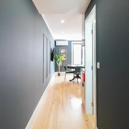 New!! Flores The Quiet Apartment