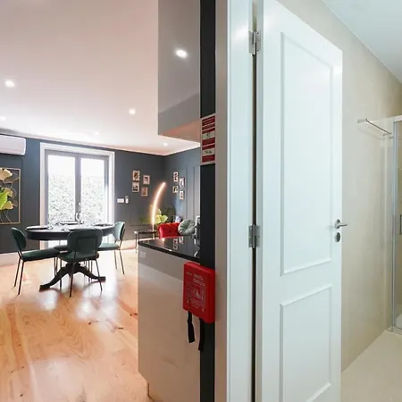 New!! Flores The Quiet Apartment